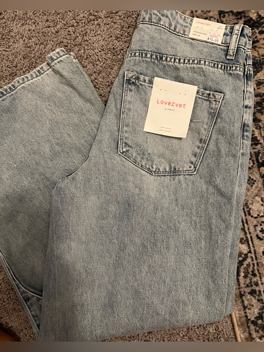 Lovervet by Vervet straight leg distressed jeans - Picture 3 of 3